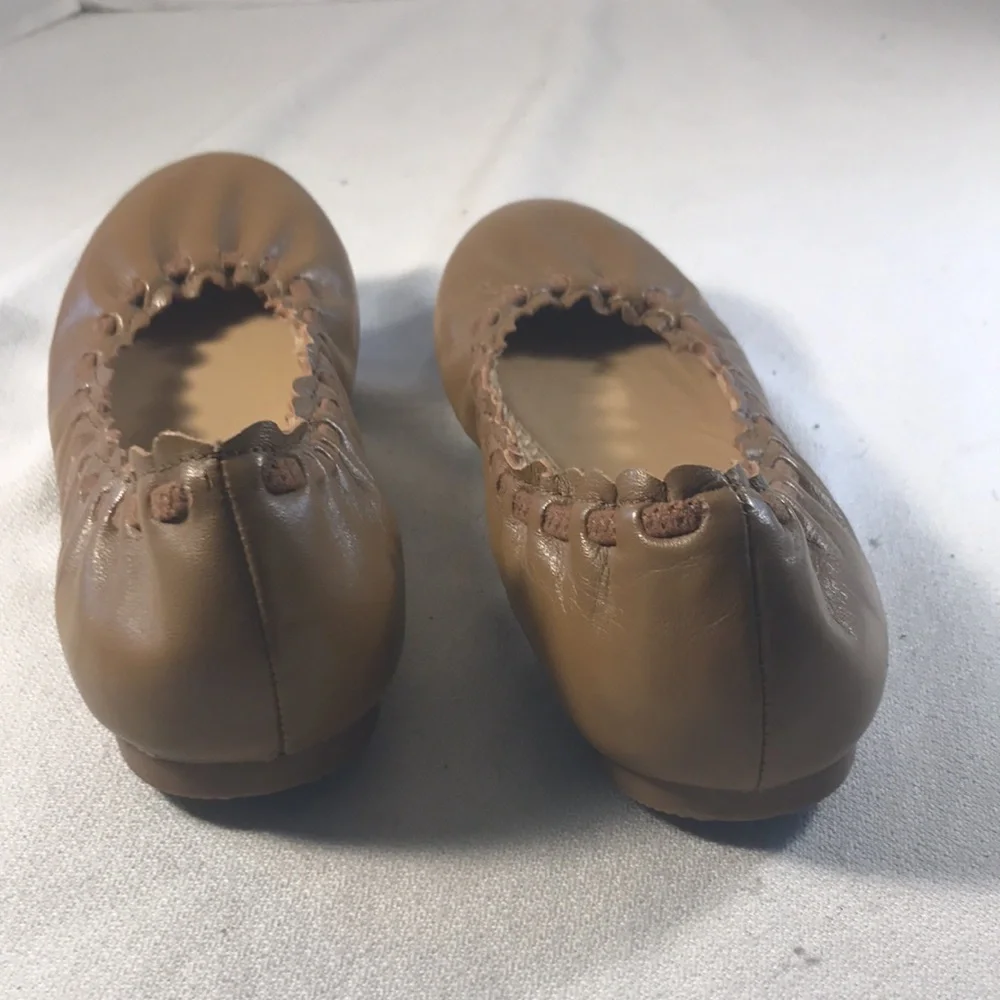 Gibson Latimer Women’sTan Scalloped Leather Slip On Ballet Flats Size 6